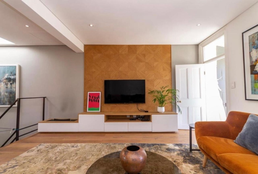 2 Bedroom Property for Sale in De Waterkant Western Cape